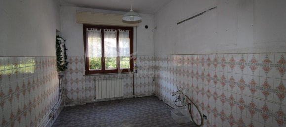 Apartamento de 4 dormitorios en Ceriale, Italy No. 346261 11