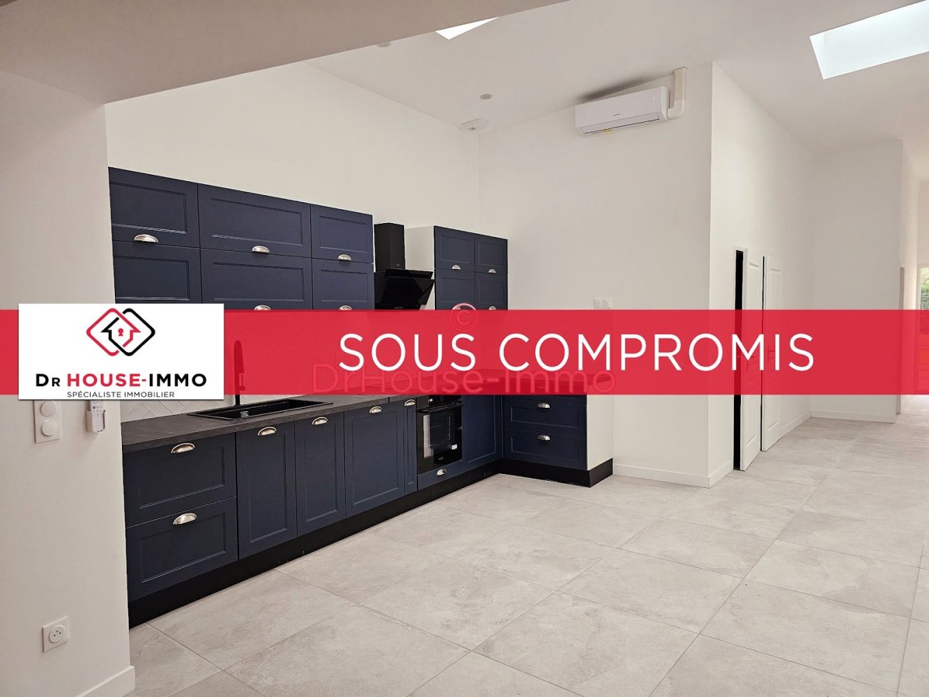 Apartamento de 3 dormitorios en Saint-Amand-les-Eaux, France No. 55943