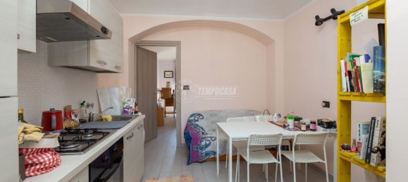 2 rooms Apartment in Turin, Italy No. 295416 3