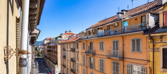 2 rooms Apartment in Turin, Italy No. 295416 10