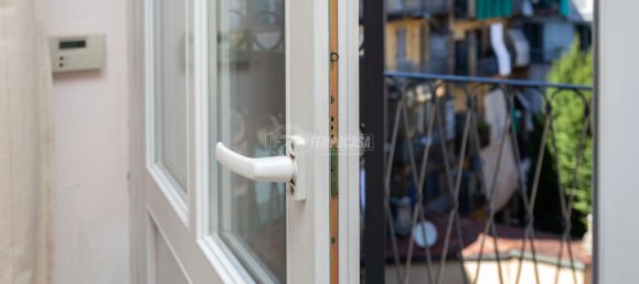 2 rooms Apartment in Turin, Italy No. 295416 6