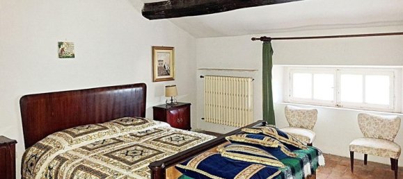 11 bedrooms House in Gualdo Cattaneo, Italy No. 370790 2