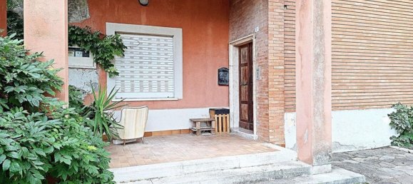 11 bedrooms House in Gualdo Cattaneo, Italy No. 370790 14