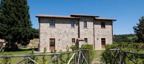 2 bedrooms House in Scansano, Italy No. 316 3