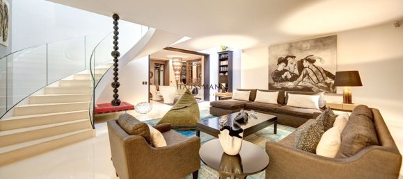 3 bedrooms Hotel in Paris, France No. 171837 6