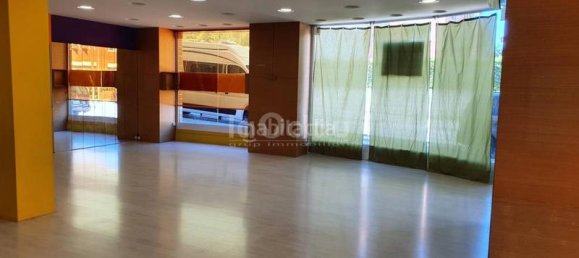 Gewerbliche Immobilie in Tona, Spain 104m², Nr. 88323 3
