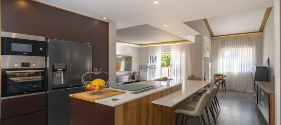 3 bedrooms House in Cascais, Portugal No. 132480 17