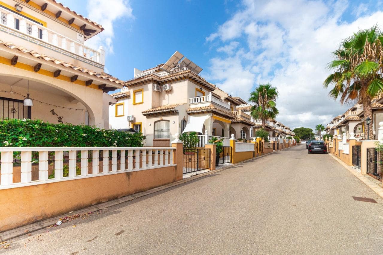 2 Schlafzimmer Haus in Dehesa De Campoamor, Spain, Nr. 181567