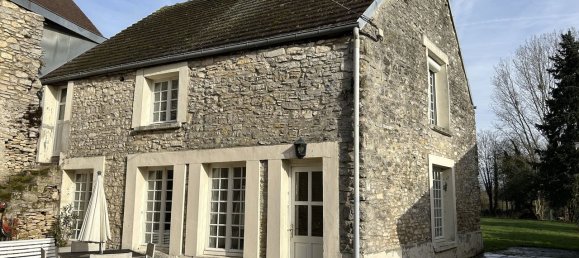 3 bedrooms House in Senlis, France No. 85015 13