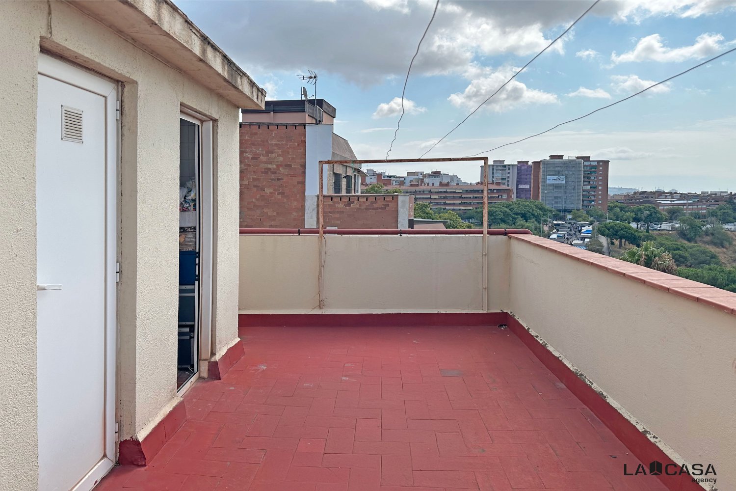 Apartamento T2 em Esplugues de Llobregat, Spain N.º 133608