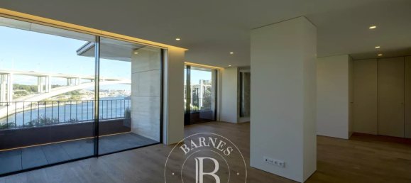 3 bedrooms Apartment in Porto, Portugal No. 107998 14