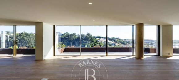 3 bedrooms Apartment in Porto, Portugal No. 107998 3