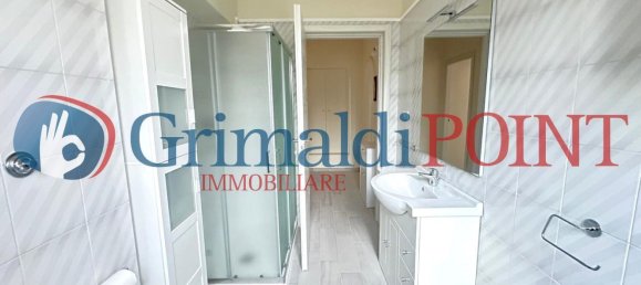 6 rooms Apartment in Lecce, Italy No. 57945 16