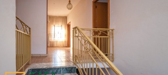 6 Schlafzimmer Villa in Vairano Patenora, Italy, Nr. 325670 16