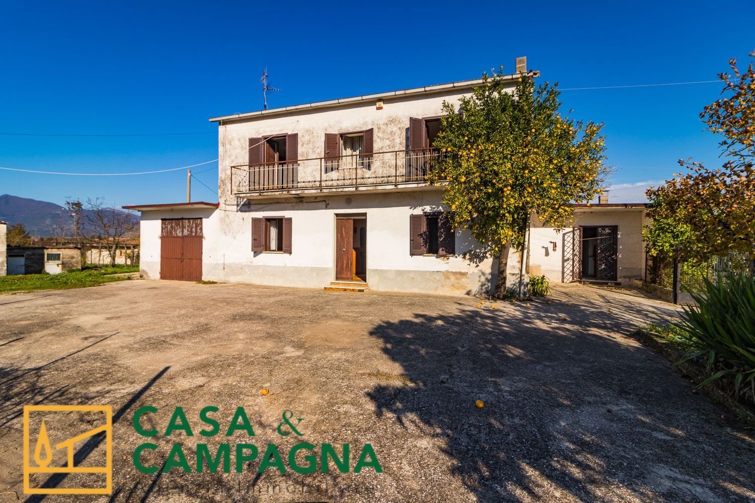 6 Schlafzimmer Villa in Vairano Patenora, Italy, Nr. 325670