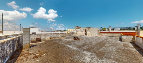 5 rooms House in Lizzanello, Italy No. 258132 16