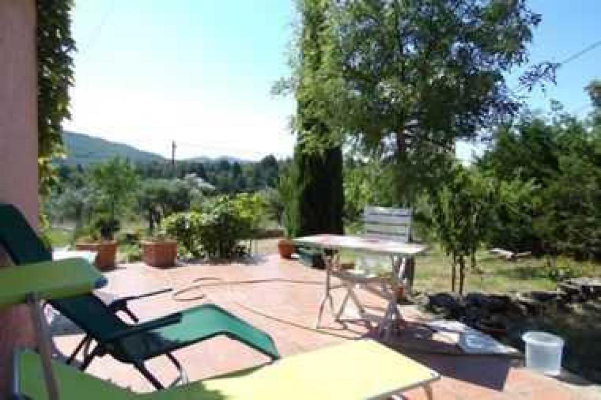 3 bedrooms House in Le Bosc, France No. 32051