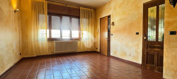 Apartamento de 2 dormitorios en Albairate, Italy No. 298383 4