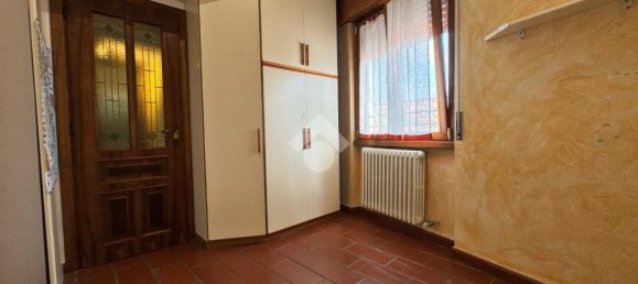 Apartamento de 2 dormitorios en Albairate, Italy No. 298383 18
