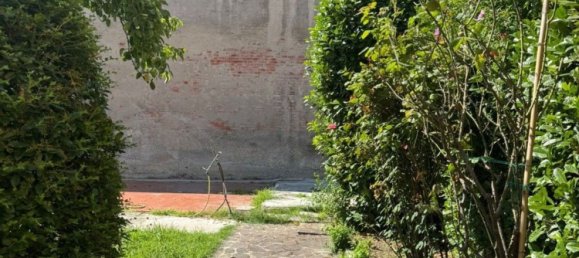 6 Schlafzimmer Villa in Sassuolo, Italy, Nr. 327432 2