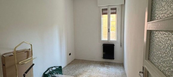 6 Schlafzimmer Villa in Sassuolo, Italy, Nr. 327432 15