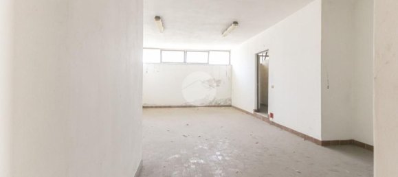 480m² Warehouse in Calcinato, Italy No. 145143 12