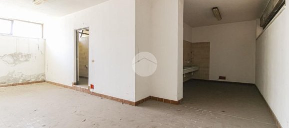 480m² Warehouse in Calcinato, Italy No. 145143 11