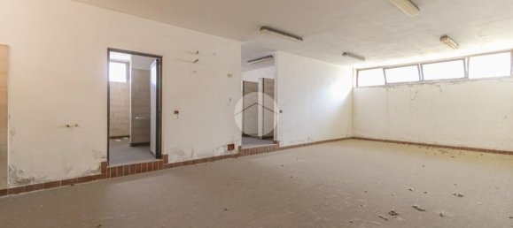 480m² Warehouse in Calcinato, Italy No. 145143 9