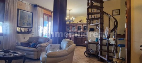 4 غرف نوم بانتهاوس في Modena, Italy رقم 160859 8