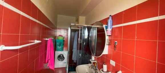 2 bedrooms Apartment in Baranzate, Italy No. 360473 13