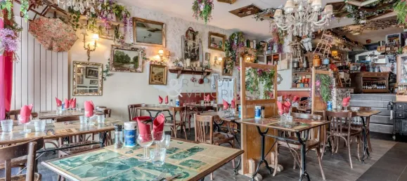 عقار تجاري في Nancy, France 200متر مربع رقم 319739 2