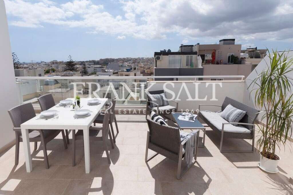 1 bedroom Penthouse in Swieqi, Malta No. 9079