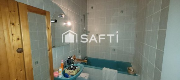 2 Schlafzimmer Villa in Abilly, France, Nr. 42350 4