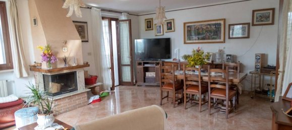 Villa de 5 divisões em Senigallia, Italy N.º 36786 4