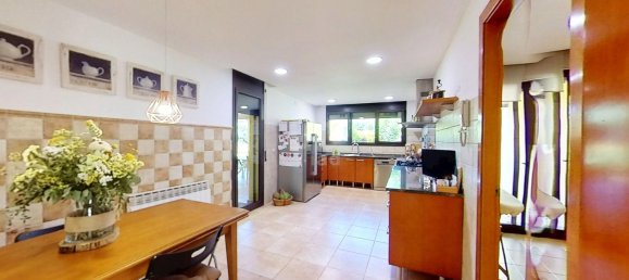 4 bedrooms House in Tarragona, Spain No. 149798 4