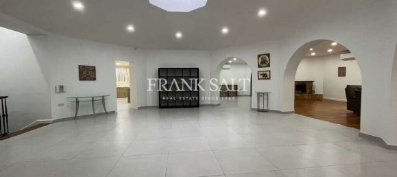 5 Schlafzimmer Bungalow in Swieqi, Malta, Nr. 3141 6