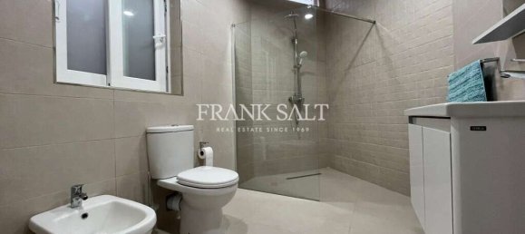 5 Schlafzimmer Bungalow in Swieqi, Malta, Nr. 3141 11