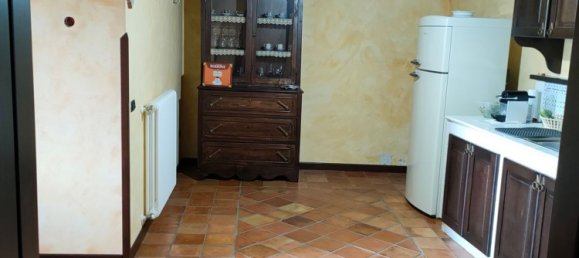 8 rooms House in Altavilla Silentina, Italy No. 256829 27