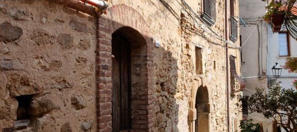 8 rooms House in Altavilla Silentina, Italy No. 256829 18