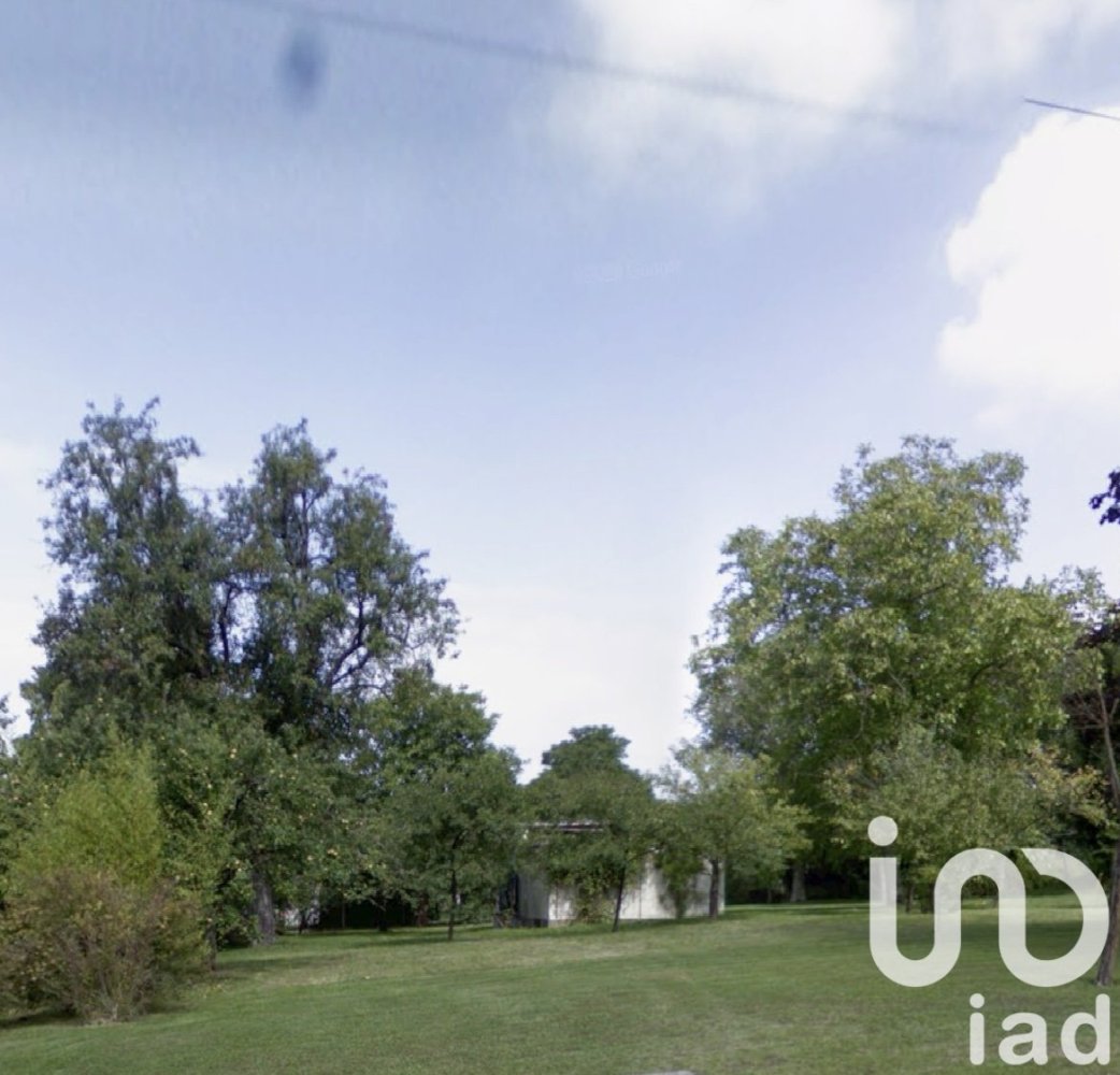  Land in Montevrain, France No. 273216