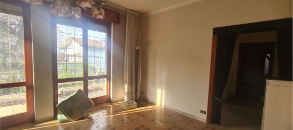 8 rooms Villa in Valmorea, Italy No. 2596 29