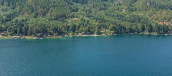 2 bedrooms House in British Columbia, Canada No. 1151 3