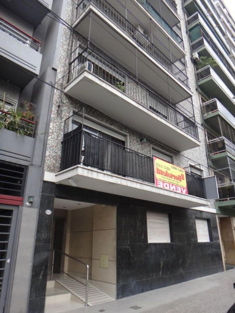 3 bedrooms Apartment in Buenos Aires, Argentina No. 66233