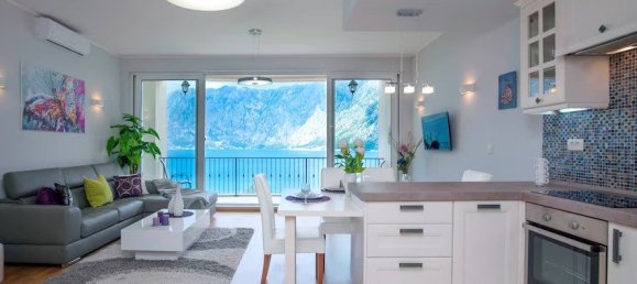 3 bedrooms Apartment in Kotor, Montenegro No. 360 2