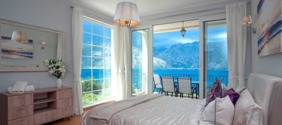 3 bedrooms Apartment in Kotor, Montenegro No. 360 6