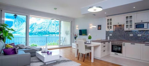 3 bedrooms Apartment in Kotor, Montenegro No. 360 3