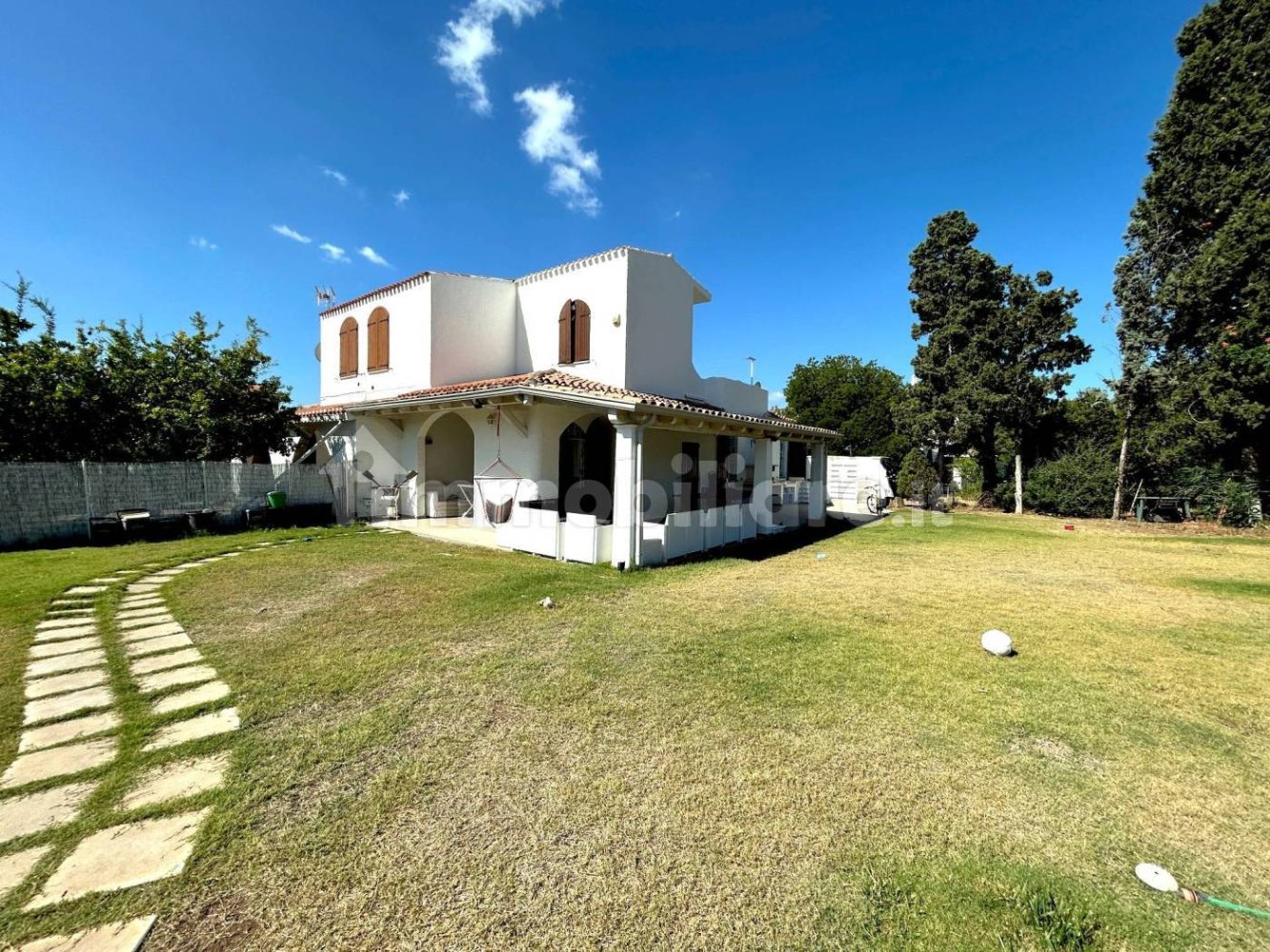 Вилла с 3 спальнями в Саррок, Италия № 264995