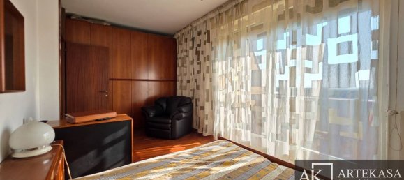 5 bedrooms Penthouse in Novara, Italy No. 371549 12