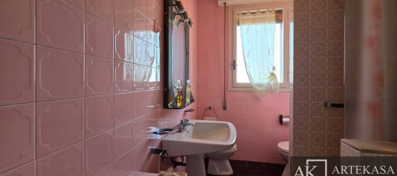 5 bedrooms Penthouse in Novara, Italy No. 371549 15