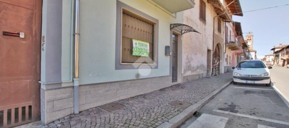 3 rooms House in Borgo d'Ale, Italy No. 57321 29